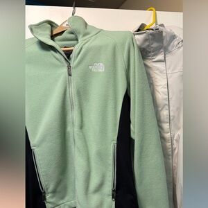 North Face - fleece jacket and shell- like brand new.  Size - large